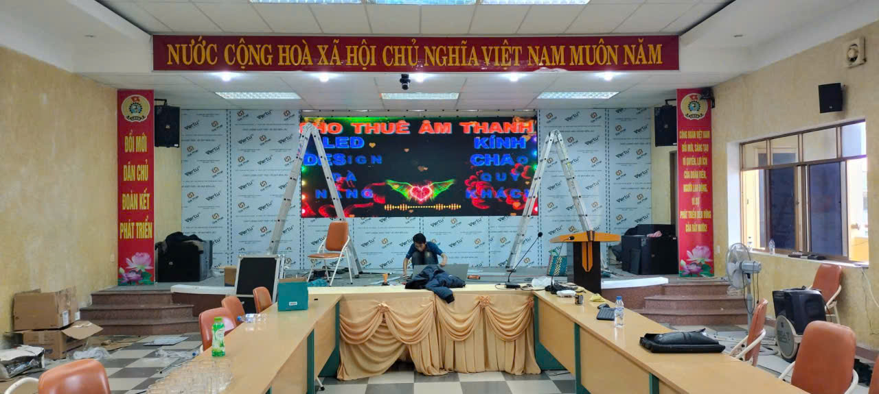Lắp đặt màn hình LED tại hội trường Bệnh viện Thanh Khê Đà Nẵng
